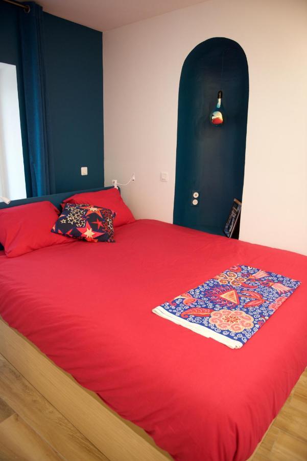 Charming Parisian Apartment With Air Conditioning - Climatisation & 2 Bedrooms - Batignolles Париж Екстер'єр фото